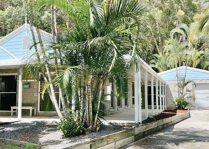 11 Pangatta Court